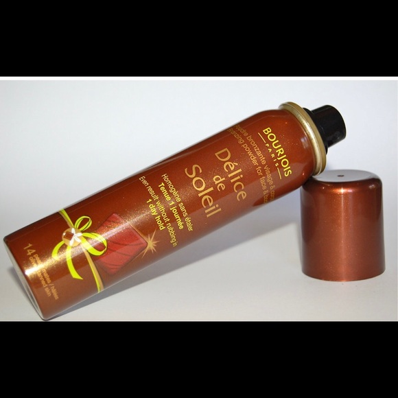 Bourjois Bronzing powder for face & body - Picture 3 of 3